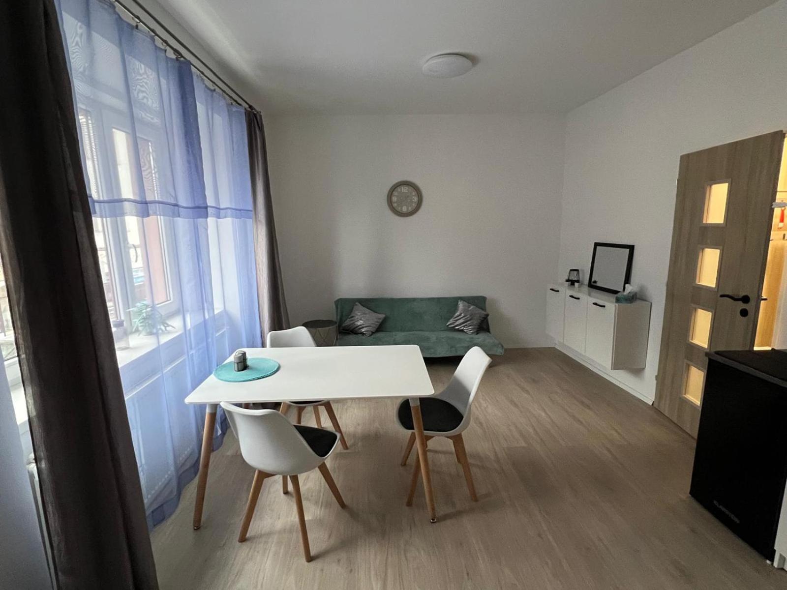 Apartman Centro Ceska Lipa Ngoại thất bức ảnh